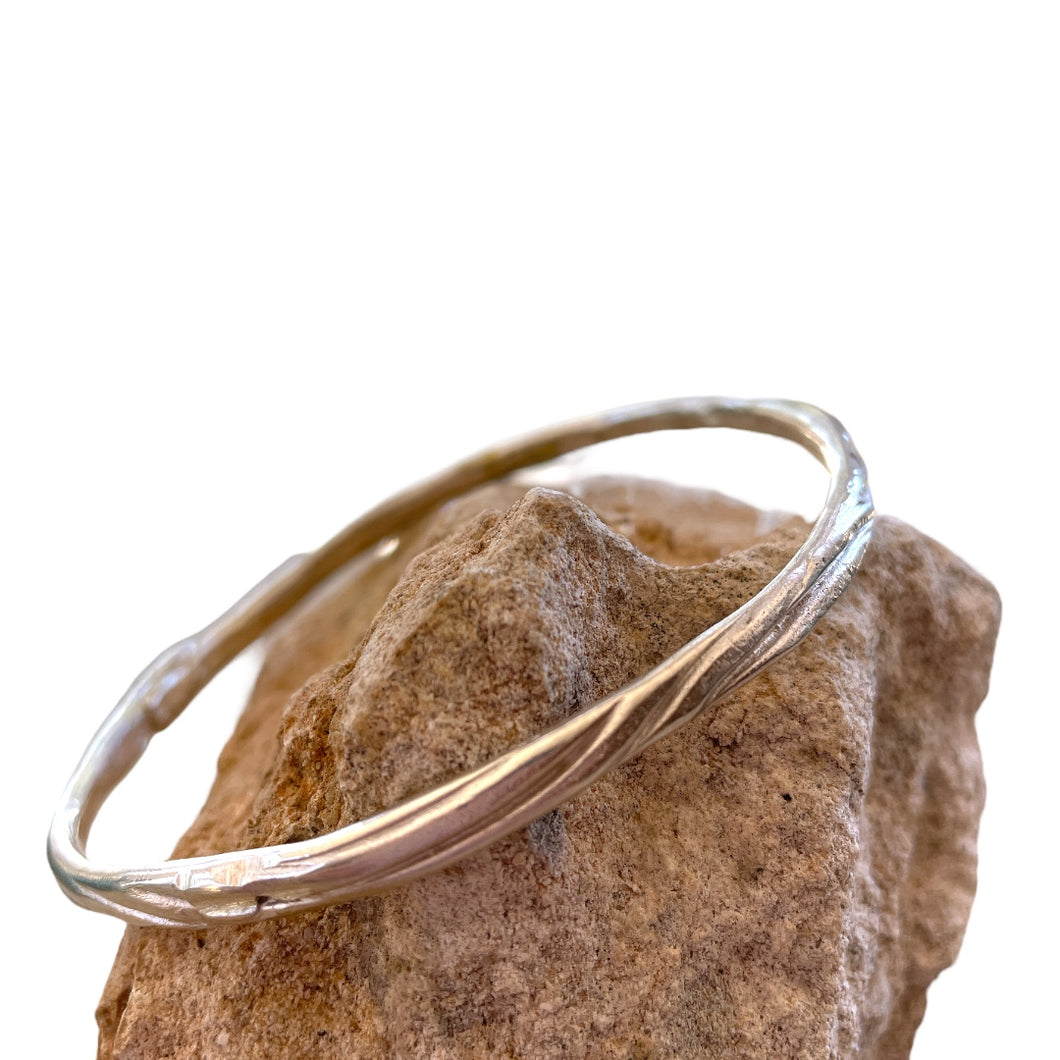 Wood impression bangle