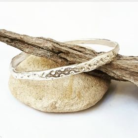 Urchin bangle