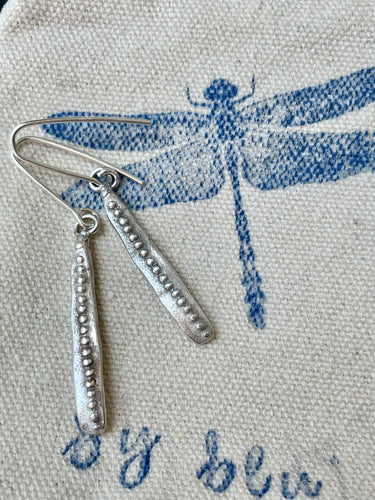 Seed pod (closed) earrings